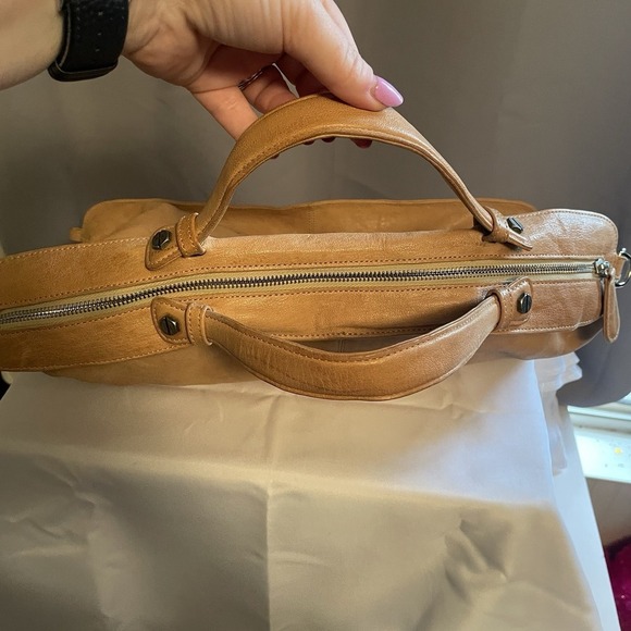 BOYY Brown Camel Tan Top Handle Soft Leather Large Tote Bag Purse Handbag - Picture 16 of 16